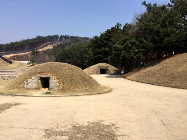Buyeo Neungsan Ancient Tombs / Baekje Royal Tombs