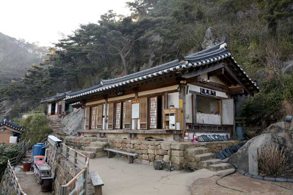Gyeongju Namsan Chilbulam