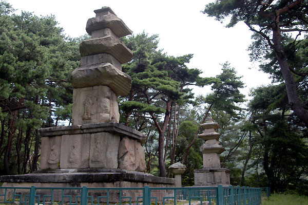 Wonwonsa Temple Site
