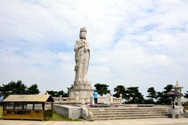 Yangyang Naksan Temple