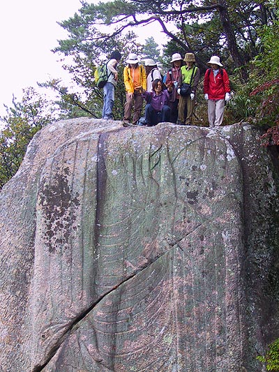 Gyeongju Yaksu Valley Standing Rock-carved Buddha